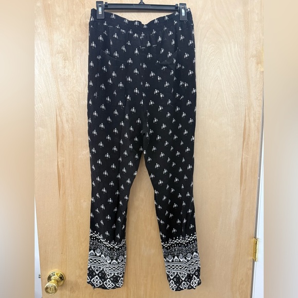 MINKPINK Black and White Soft Trousers - Picture 10 of 13